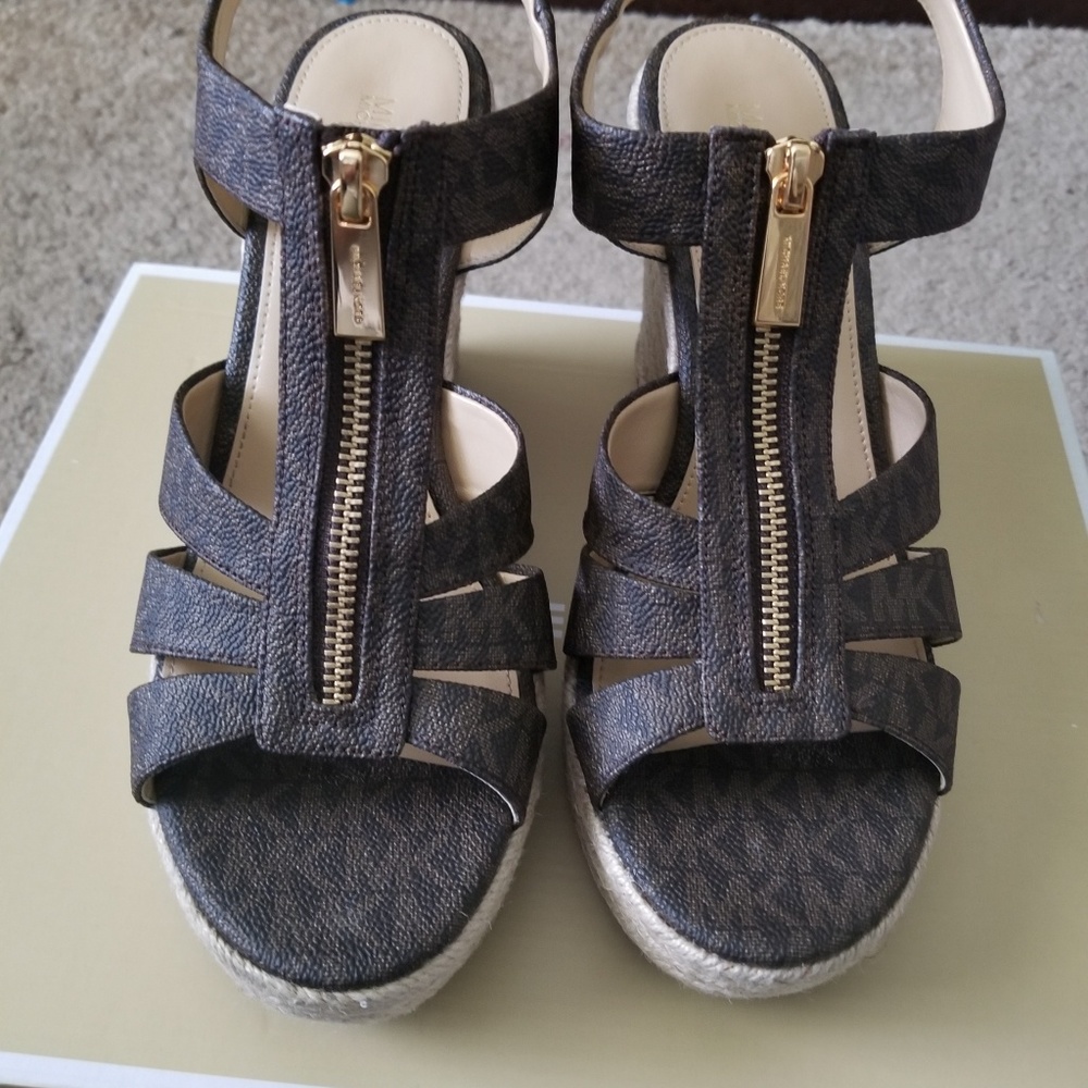 Micheal by Micheal Kors Berkley Wedge